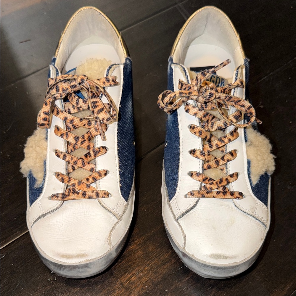 Gorgeous!! GGDB Blue Jean- White- Gold, Sherpa. Size 9. - Picture 5 of 16